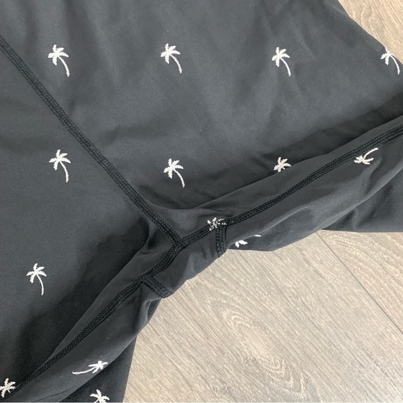 Alala Base Leggings Tights Palm tree embroidered Cropped High Rise Navy Blue - Picture 10 of 16